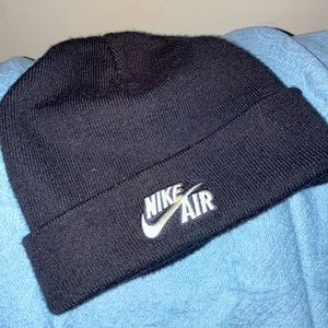 nike air beanie